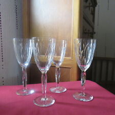 4 verres a vin rouge en