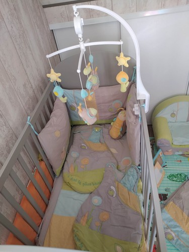 Ensemble lit bébé - bébé", petit