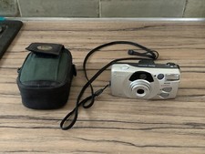 Appareil photo argentique Canon prima Zoom 85 N , fonctionnel .