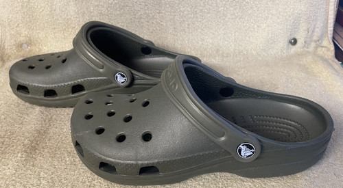 Pair gently used - of,