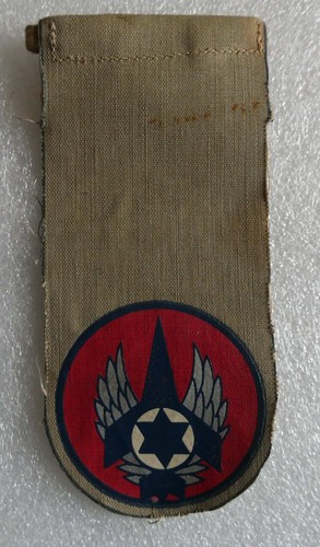 Etrangers patte epaule - patte, d