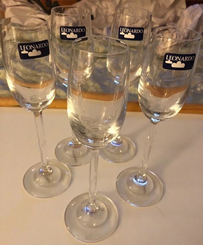 Leonardo cocktail champagne - cocktail,