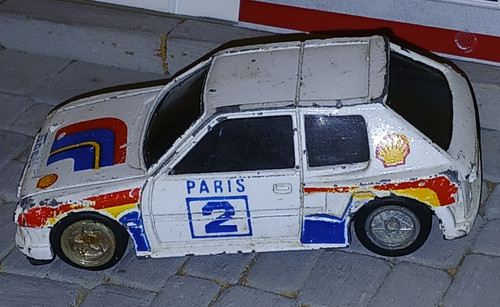 Peugeot 205 turbo - 205,