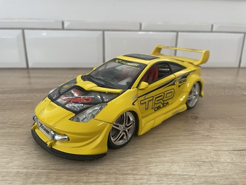 Voiture miniature toyota - 1/24,