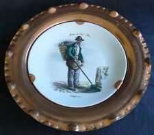 Assiette de décoration murale "Métiers du Vieux Paris" cerclée en cuivre REF 943
