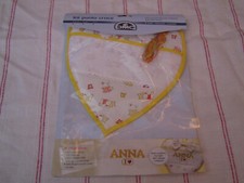 kit  DMC  " coeur à suspendre" à broder