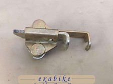 verrou de selle pour Yamaha 1000 YZF Thunderace  de 1996 a 2001