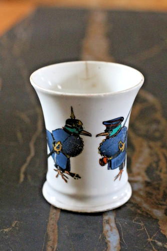 Ancienne tasse porcelaine - tasse,