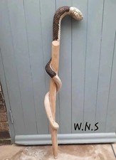 Bâton de marche en bois