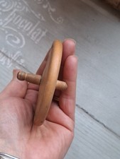 Ancienne toupie en bois - 1,