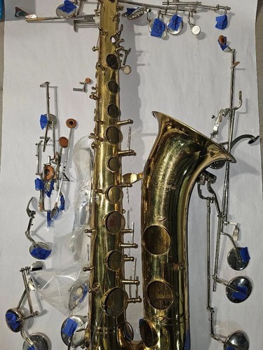 Buescher 200 tenor saxophone - buescher,