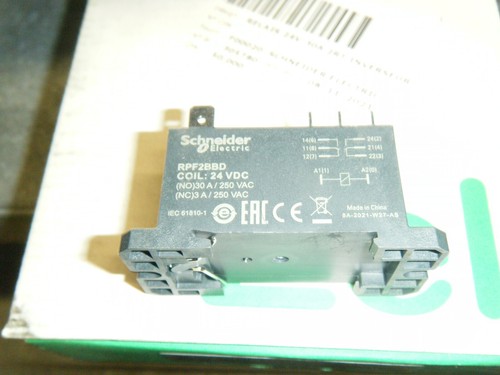 Relais schneider rpf2bbd - relais,