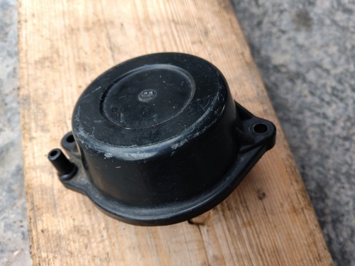 Chapeau couvercle carburateur - couvercle,
