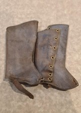 Guêtres anciennes en Cuir