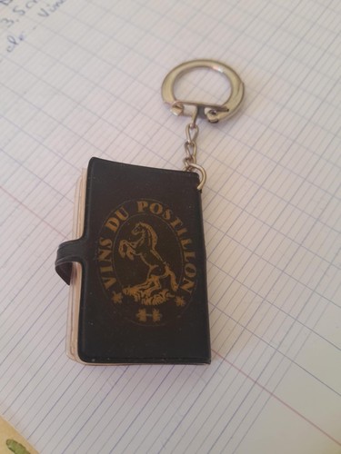 Ancien porte clé vins - vins, du
