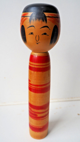 Véritable poupée japonaise - véritable,
