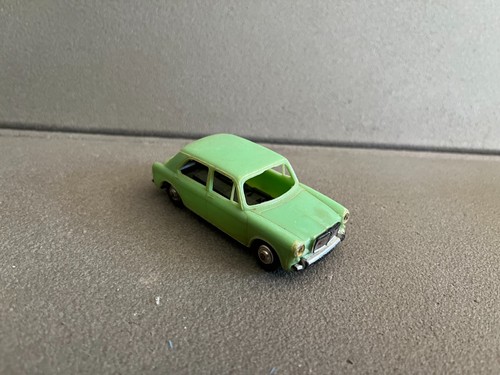 Ancienne voiture miniature - ancienne,