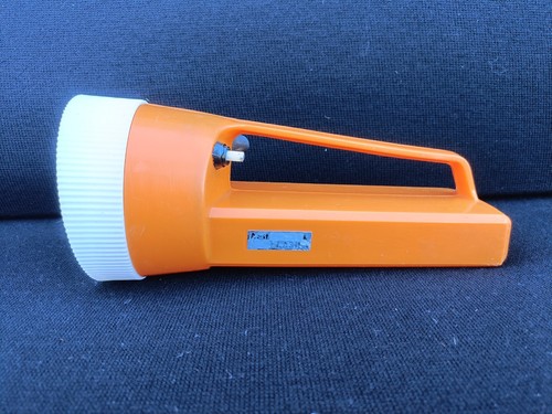 Lampe torche vintage orange