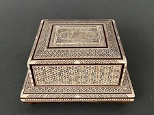 Boîte à cigarettes orientale en marqueterie de nacre boite musicale XXe H5271