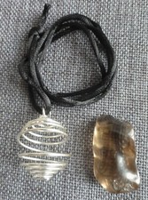 Minéraux, Citrine, collier, bijoux,Pierre polie,15 gr