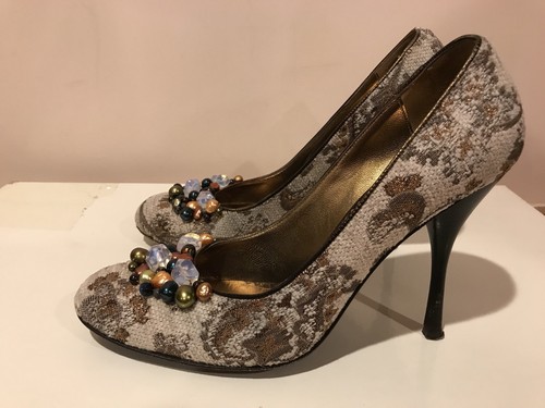 Bcbgmaxazria vintage high heel - bcbgmaxazria,