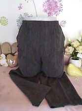 Vêtement occasion femme : Pantacourt - T : 38
