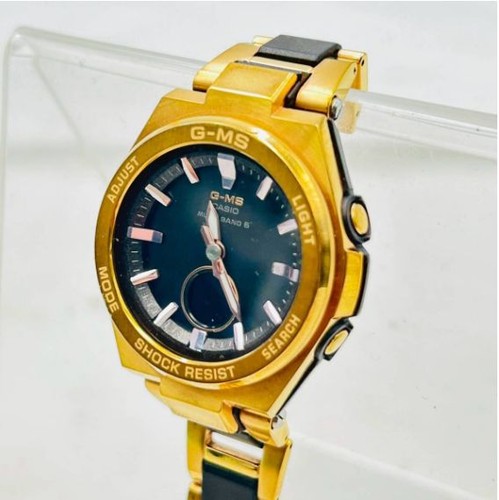 Montre solaire robuste