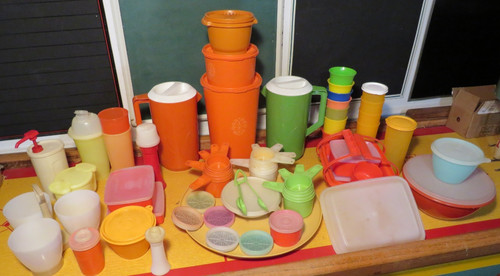 Vintage huge tupperware - vintage,