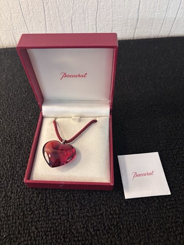 Collier cœur rouge - , en