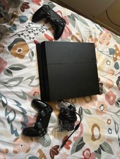 PlayStation 4 1 To en parfaite