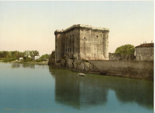 Provence. Tarascon. Le