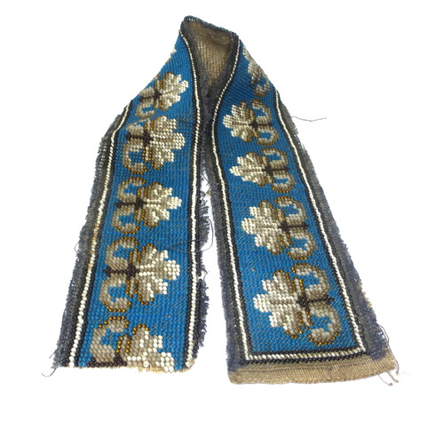Ruban avec broderie - avec,