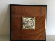 Cadre avec petit tableau bas relief argent