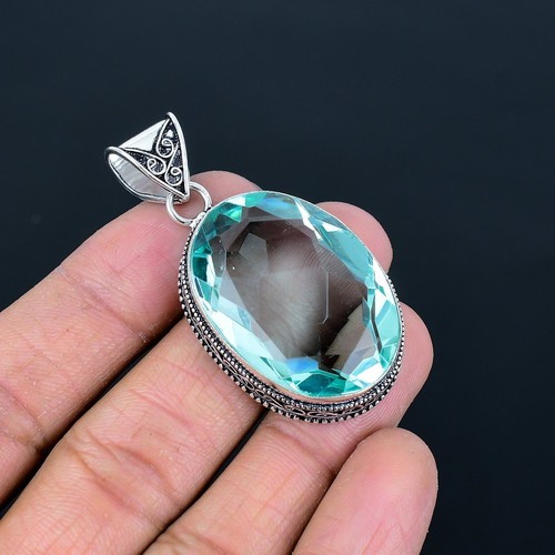 Pendentif vintage ovale pierre