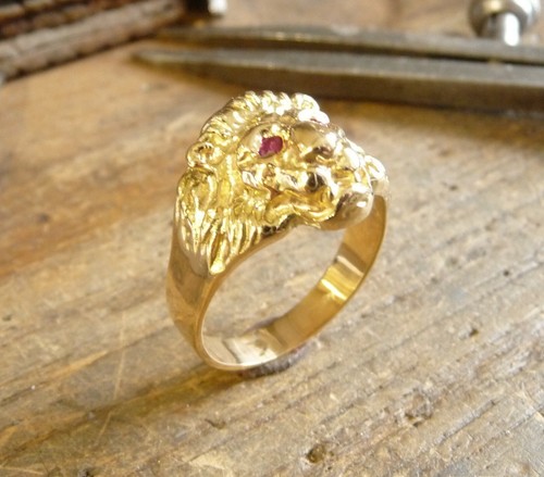Bague tête de - 9, lion