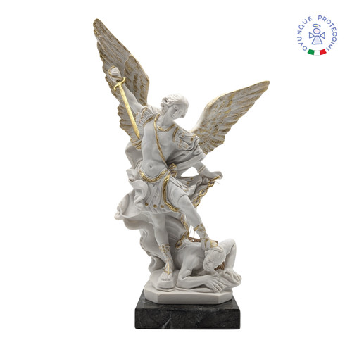 Statue saint michel - de,