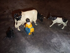 BF Quiralu CS Britains FL - fermière trayant Vache, chat & veau - plomb - usure