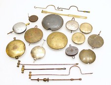 Gros lot de poids de pendule d'horloge vintage et ancienne