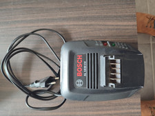 2 chargeurs  pour batterie