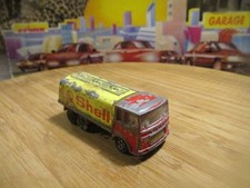 MAJORETTE -SAVIEM-CAMION CITERNE "SHELL"-ECH 1/100-MADE IN FRANCE