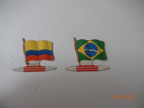 Lot drapeaux metal l - lot,