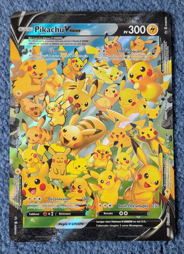 Carte pokémon pikachu union - pikachu,