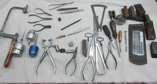 Lot outils anciens - lot, d'outils