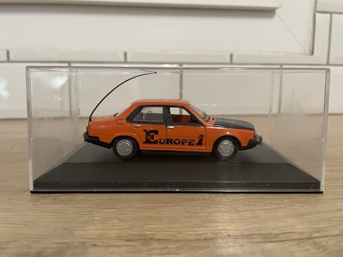 Voiture miniature renault - 1/43,
