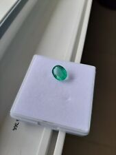 émeraude naturelle 2.48 carats avec certificat complet