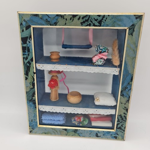 Diorama ancien vitrine armoire