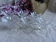 Baccarat Serie de 6 coupes à Champagne en cristal modèle Cassino