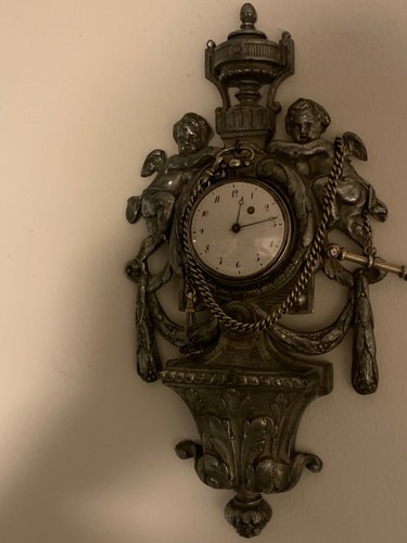 Montre ancienne fusée avec - à,