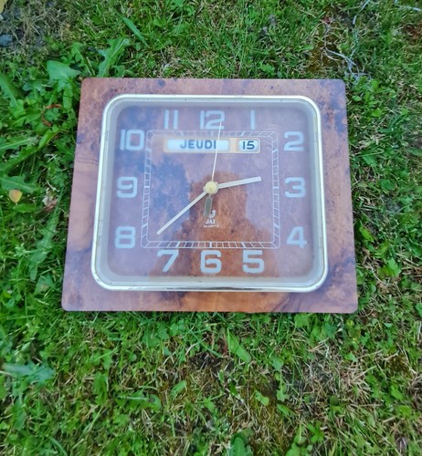 Ancienne pendule vintage - ancienne,