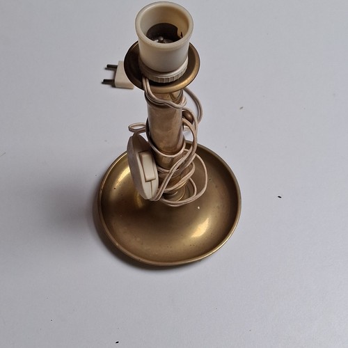 Pied lampe table en - de,
